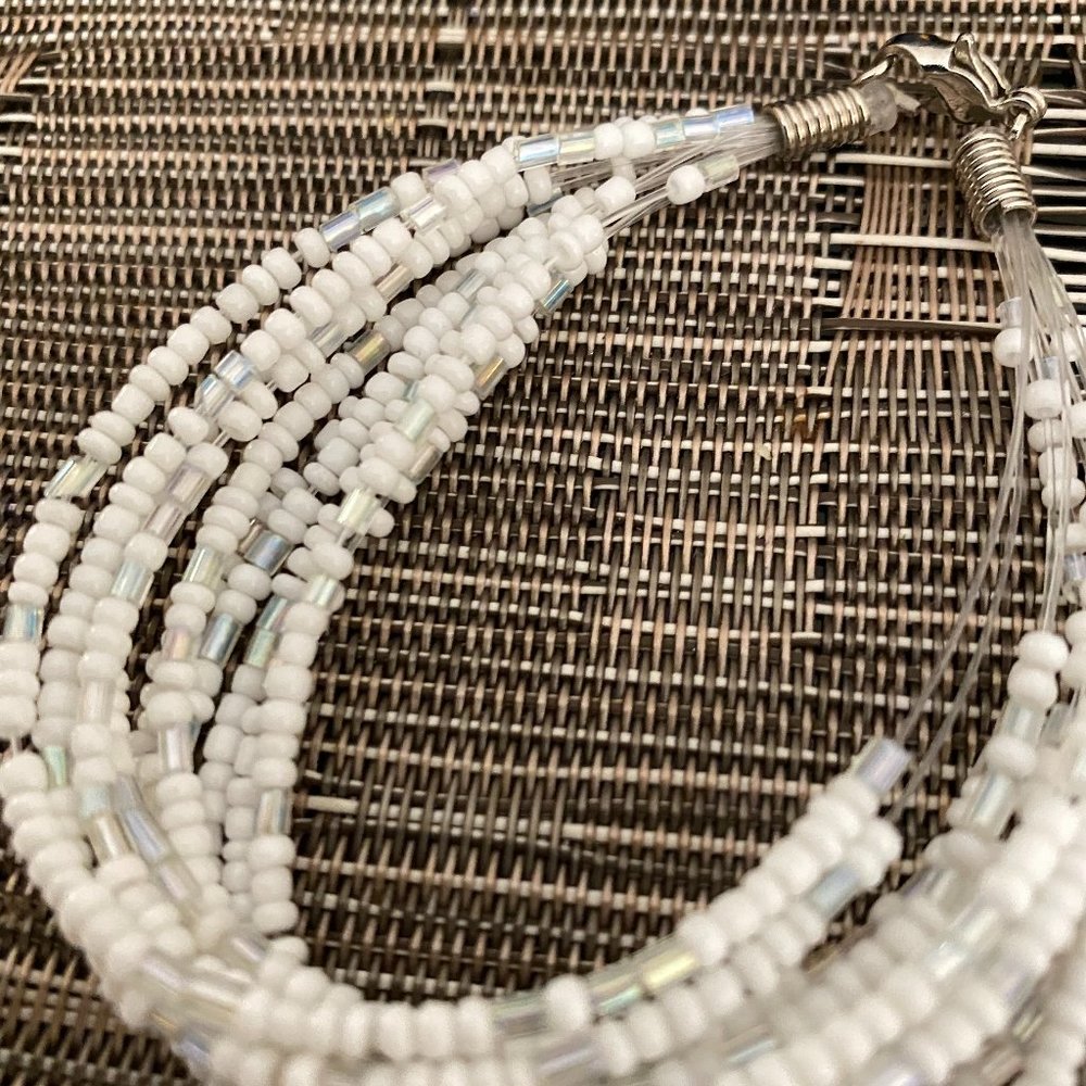 SILVER AND WHITE BEADED BRACELET
